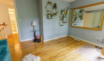 3666 Frederick Dr, Ann Arbor, MI 48105