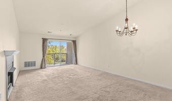44096 NATALIE Ter 302, Ashburn, VA 20147