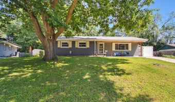 4905 SW 15th St, Des Moines, IA 50315