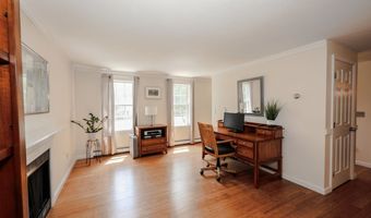 4 Quarry Ct, Auburn, NH 03032