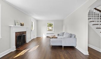 64 Fanway Ave, Bristol, CT 06010