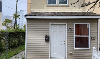 16 Belle Haven Ct, Atlantic City, NJ 08401