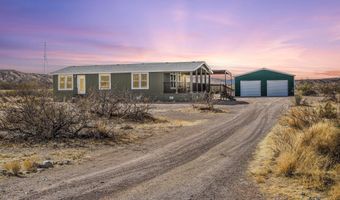 10 Seco Ct, Caballo, NM 87931