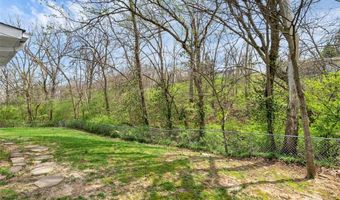 156 Hinrichs Ln, Arnold, MO 63010