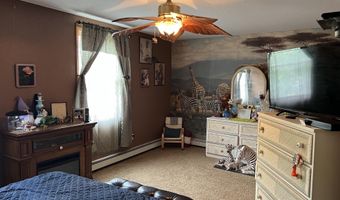 158 Moyer Ave, Alma, MI 48801