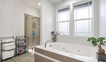 11364 JAMES WAY Dr, Aumsville, OR 97325
