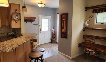 4 Maple Cres 11, Alloway, NJ 07462