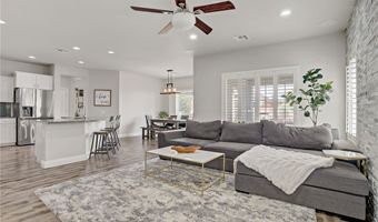 5742 Shadow Bend Dr, Las Vegas, NV 89135