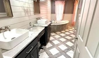 4321 S Bentley Rd, Atoka, OK 74525