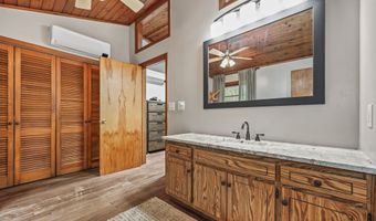 37 Anella Dr, Bethany, CT 06524