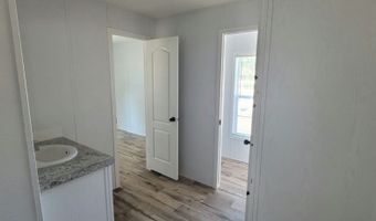 201 Fish Haven Rd 64, Auburndale, FL 33823