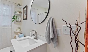 507 E Pine St, Atmore, AL 36502