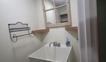 47 Congress St, Augusta, ME 04330