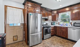 1704 Warners Lake Rd, Altamont, NY 12009
