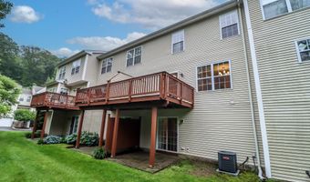 2303 Eaton Ct 2303, Danbury, CT 06811