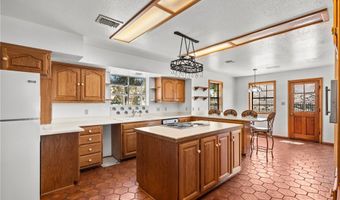 8525 Wildflower Ln, Agua Dulce, CA 91390