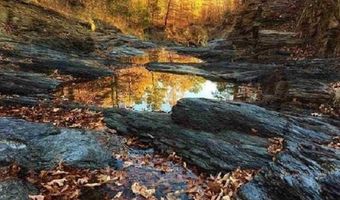 15 Binefar Ln, Hot Springs Village, AR 71909