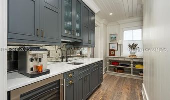 454 Corley St, Bluffton, SC 29910
