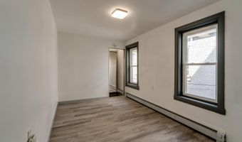 316 S 10TH St, Reading, PA 19602
