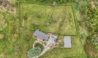 12448 NW Blackwood Dr, Adrian, MO 64720