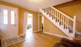 638 Wisteria Rd, Atlantic City, NJ 08401