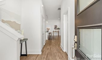 1704 Pegram St, Charlotte, NC 28205