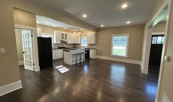 144 W 6th St, Ainsworth, NE 69210