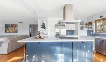 533 Vine St, Oceanside, CA 92054