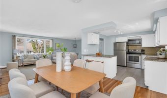 6 Acre Ave, Barrington, RI 02806