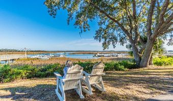 49 Royal Pointe Dr, Hilton Head Island, SC 29926