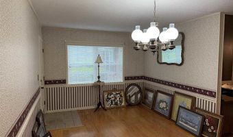 154 Perry Ln, Atmore, AL 36502