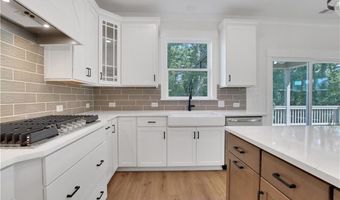 358 Conifer Ln, Ball Ground, GA 30107