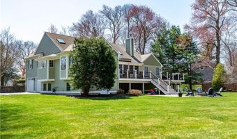 454 N Quidnessett Rd, North Kingstown, RI 02852
