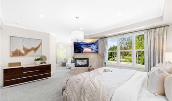 8125 E Oxley Ct, Anaheim, CA 92808