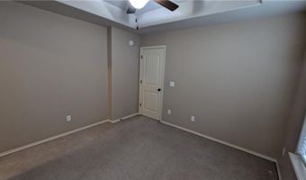 3800 Gibson Ave, Bentonville, AR 72712