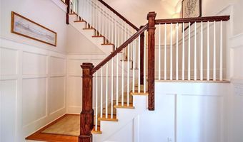 5 Curtis Rd, North Kingstown, RI 02874
