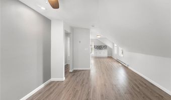 129 Cleveland St, Central Falls, RI 02863