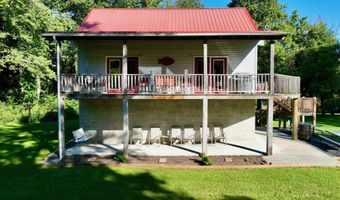 560 S Emerald Isle, Alderson, WV 24910
