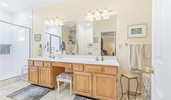 135 Suntree Dr, Advance, NC 27006