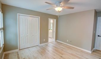 5196 Staverly Ln, Peachtree Corners, GA 30092