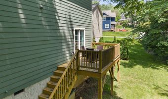 7 Apple Ln, Asheville, NC 28804