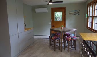 12 Silver Dr, Burlington, CT 06013