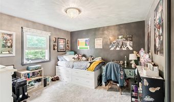 4633 Barrington Dr, Austintown, OH 44515