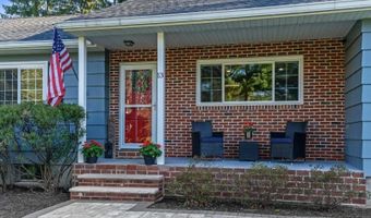 13 Manor Dr, Andover, NJ 07860