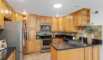 2157 Pepper Tree Pl, Escondido, CA 92026