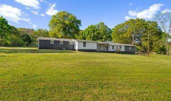832 NW Snow Springs Rd, Adairsville, GA 30103