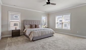 207 Weddington Park Ln, Apex, NC 27523