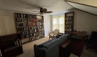 107 Jefferson Ave, Bennington, VT 05201
