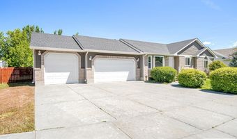 3845 E Ridgeview Cir, Ammon, ID 83406