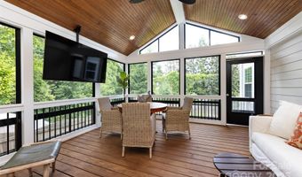 2124 Chatham Ave, Charlotte, NC 28205